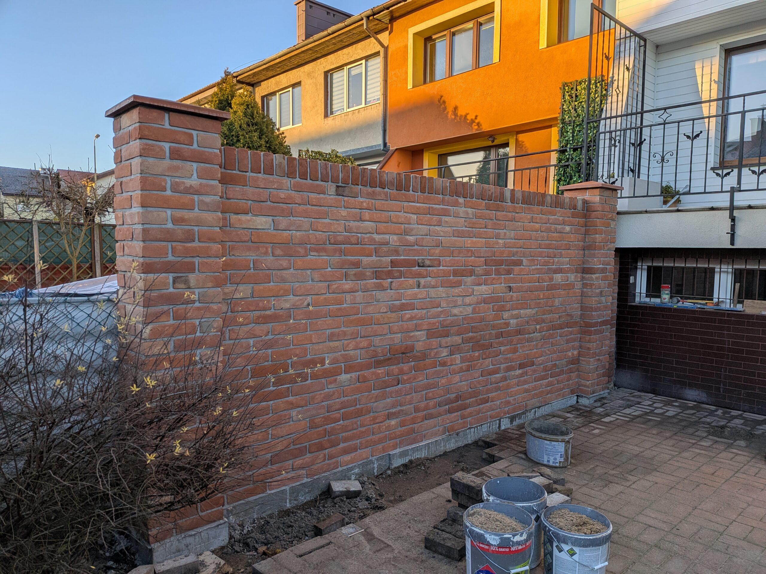 pxl 20251121 071832367